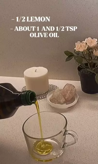 Trik mengatasi kuku rapuh dan kuning pakai serum dari 2 bahan dapur Berbagai sumber Trik mengatasi kuku rapuh dan kuning pakai serum dari 2 bahan dapur Berbagai sumber