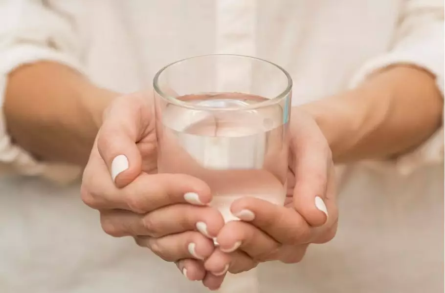 rahasia perawatan wajah ala Aurelie Moeremans berbagai sumber rahasia perawatan wajah ala Aurelie Moeremans berbagai sumber