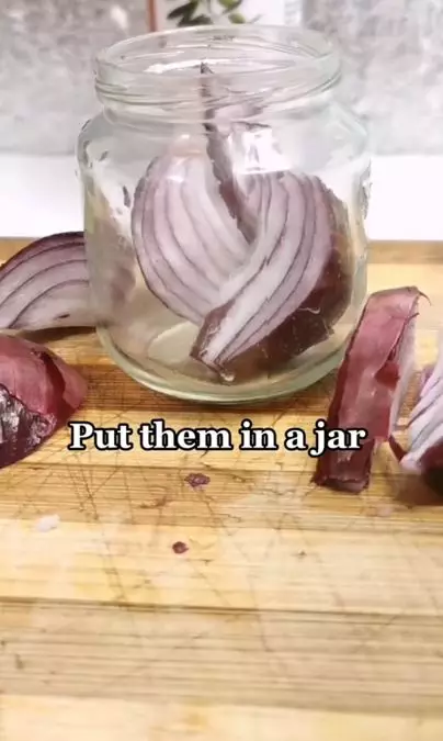 Cara membuat hair oil untuk menyuburkan rambut pakai 1 jenis bumbu Berbagai sumber Cara membuat hair oil untuk menyuburkan rambut pakai 1 jenis bumbu Berbagai sumber