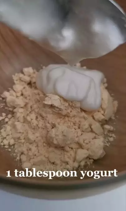 Trik atasi wajah berminyak pakai masker dari 2 bahan alami Berbagai sumber Trik atasi wajah berminyak pakai masker dari 2 bahan alami Berbagai sumber