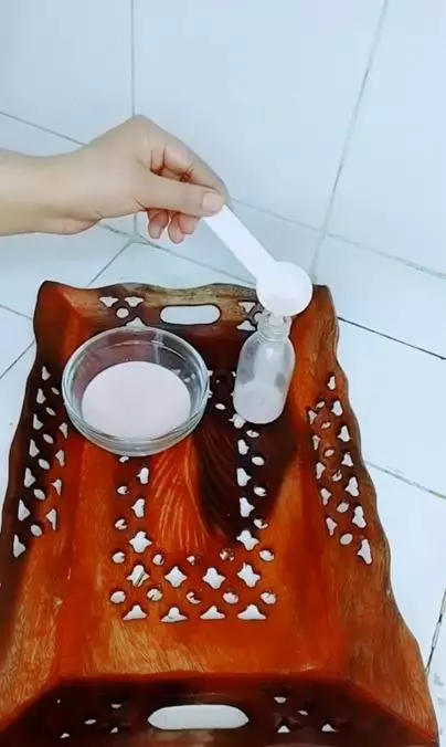 Cara memutihkan wajah pakai toner dari 3 bahan alami Berbagai sumber Cara memutihkan wajah pakai toner dari 3 bahan alami Berbagai sumber