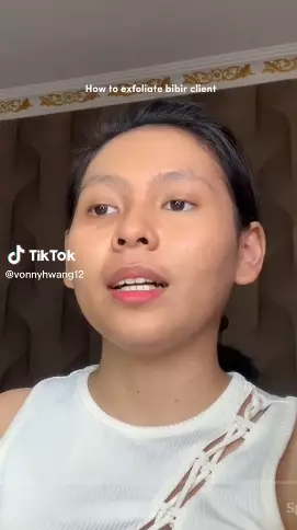  trik eksfoliasi bibir yang benar berbagai sumber