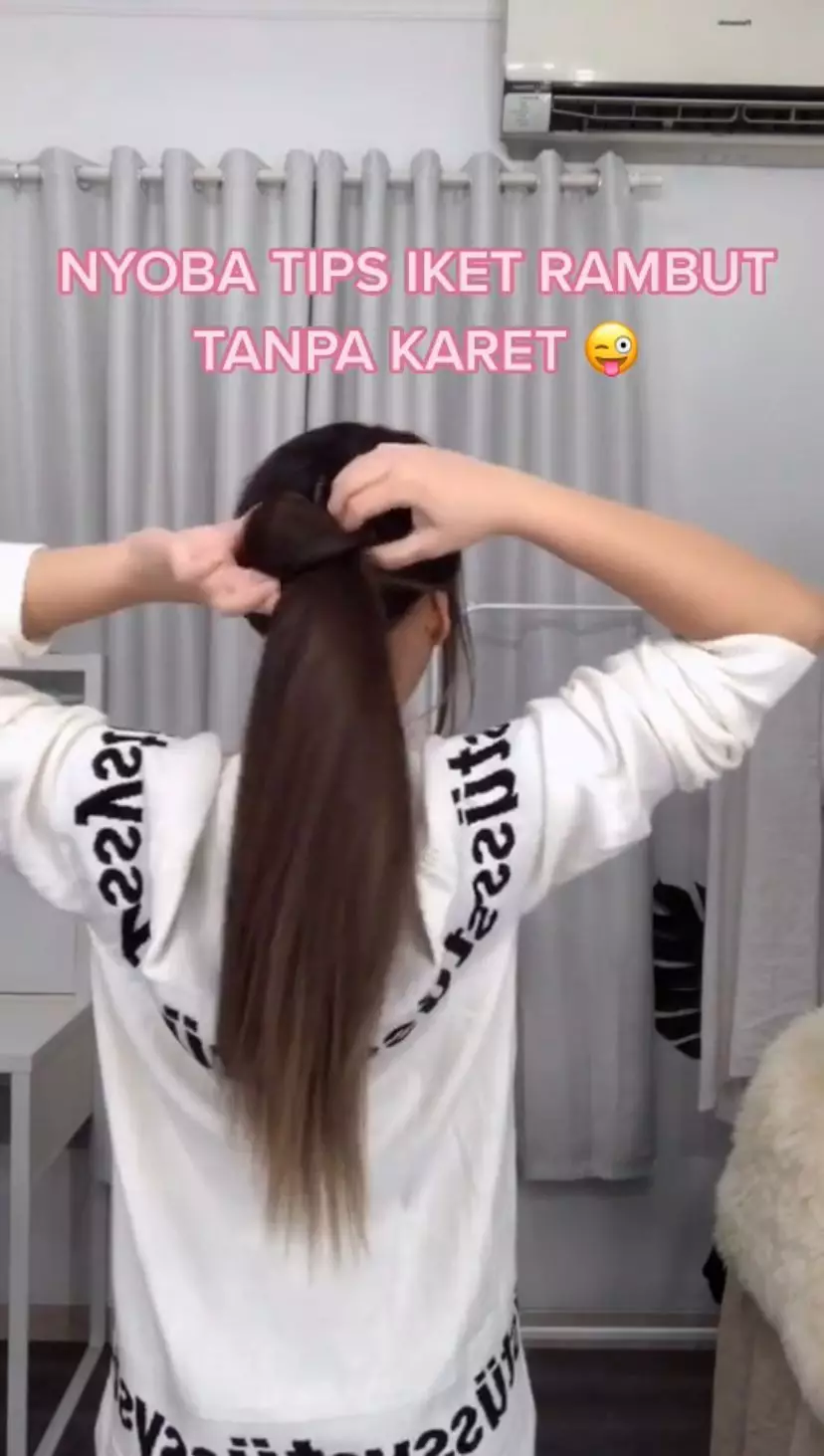 trik mudah ikat rambut © berbagai sumber trik mudah ikat rambut © berbagai sumber