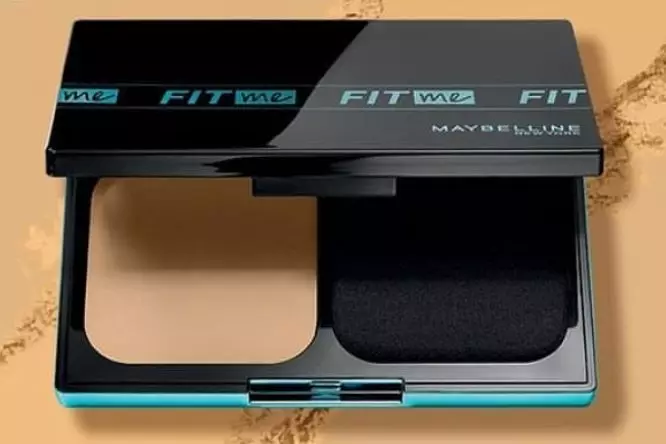 rekomendasi bedak Maybelline kulit berminyak harga di bawah 200 ribu © 2023 brilio.net rekomendasi bedak Maybelline kulit berminyak harga di bawah 200 ribu © 2023 brilio.net