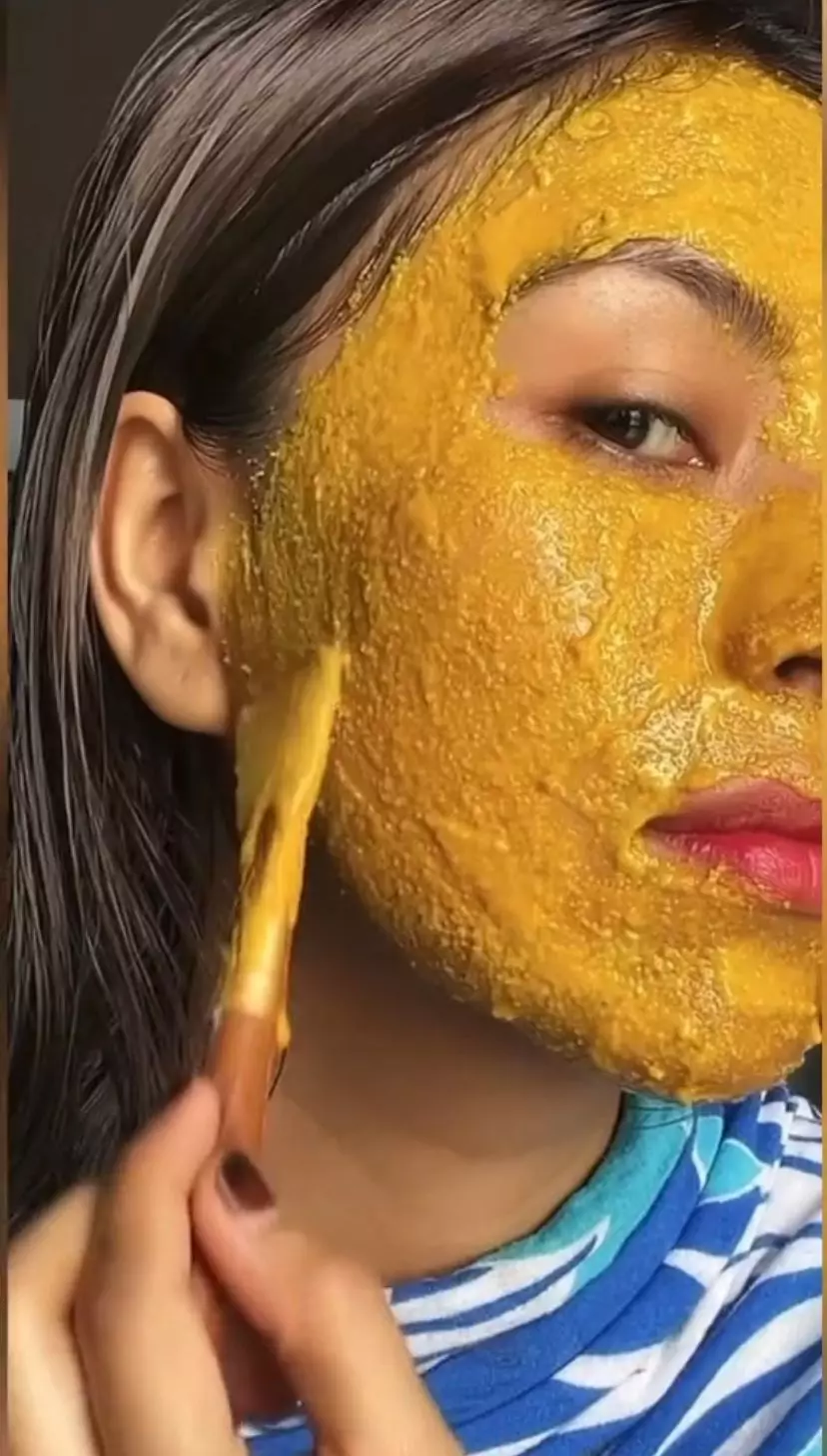 bikin masker wajah cuma pakai 3 bahan dapur © 2023 berbagai sumber