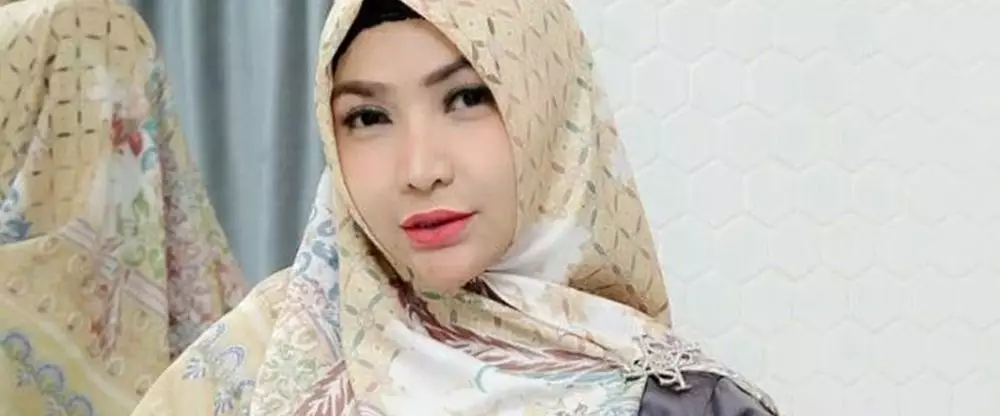 rahasia perawatan wajah ala Roro Fitria berbagai sumber rahasia perawatan wajah ala Roro Fitria berbagai sumber