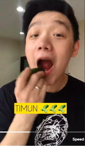 atasi bibir kering dan pecah-pecah © 2023 brilio.net atasi bibir kering dan pecah-pecah © 2023 brilio.net