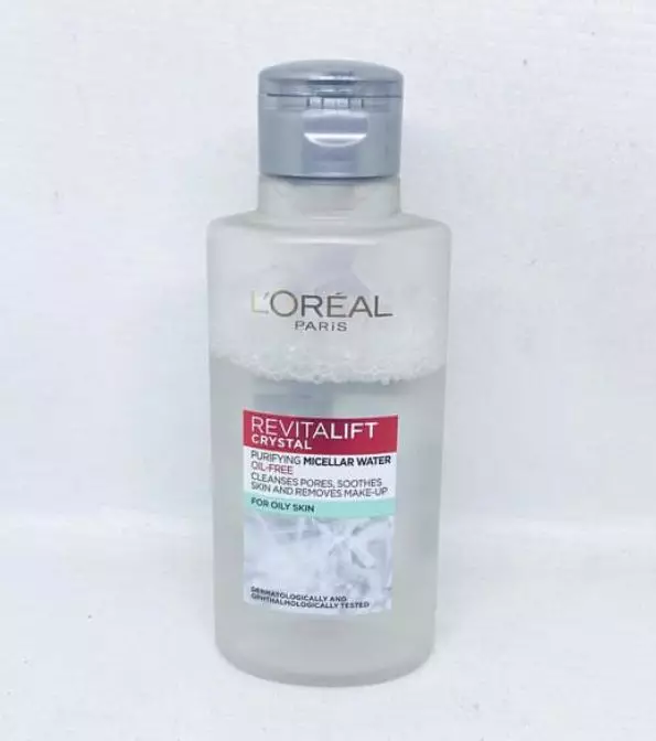 Rekomendasi micellar water untuk atasi kulit kusam © 2023 brilio.net Rekomendasi micellar water untuk atasi kulit kusam © 2023 brilio.net
