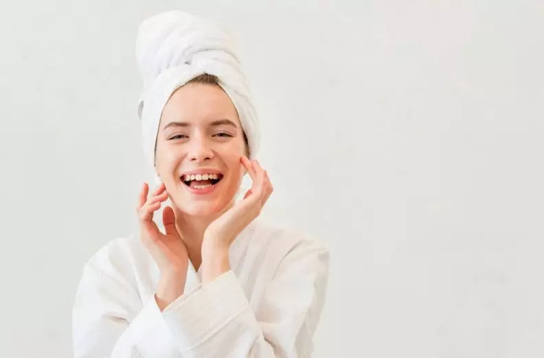 7 Kelebihan pakai jojoba oil © freepik.com