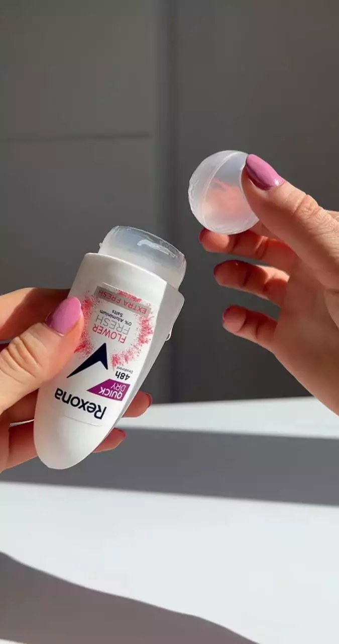 Trik bikin face roller sendiri untuk melembapkan kulit © berbagai sumber Trik bikin face roller sendiri untuk melembapkan kulit © berbagai sumber