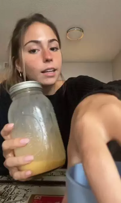 Cara membuat sampo alami untuk atasi rambut berminyak pakai 4 bahan dapur Berbagai sumber Cara membuat sampo alami untuk atasi rambut berminyak pakai 4 bahan dapur Berbagai sumber