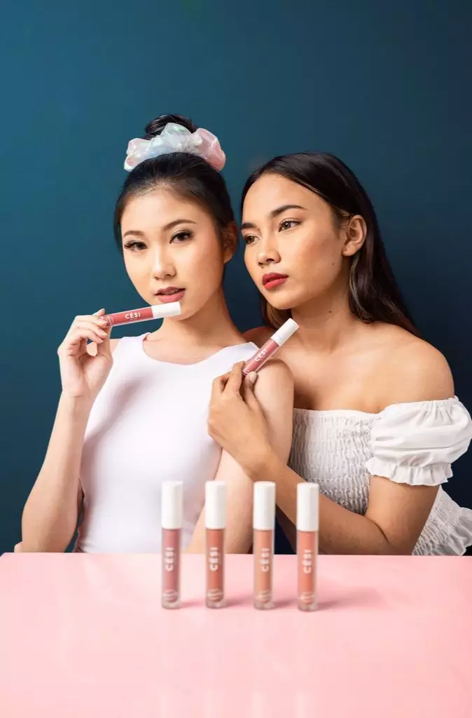 Rekomendasi hybrid lip cream Istimewa Rekomendasi hybrid lip cream Istimewa