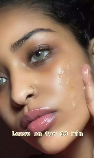 Trik membuat wajah auto glowing cuma pakai 2 bahan dapur Berbagai sumber