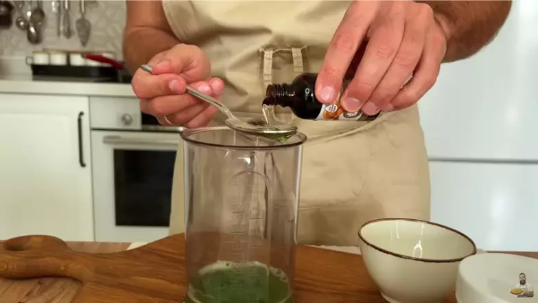 Cara hilangkan keriput pada wajah pakai masker antiaging berbagai sumber