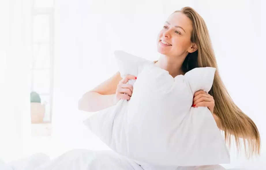 cara merawat rambut agar lembut dan berkilau seharian © 2023 brilio.net