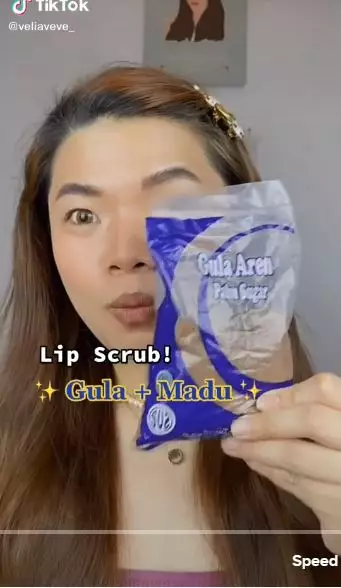 trik atasi bibir keriput berbagai sumber