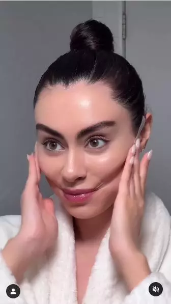 trik contour pada pipi agar tampak tirus berbagai sumber