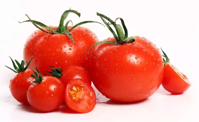 Cara mengatasi bau pada rambut © 2023 brilio.net