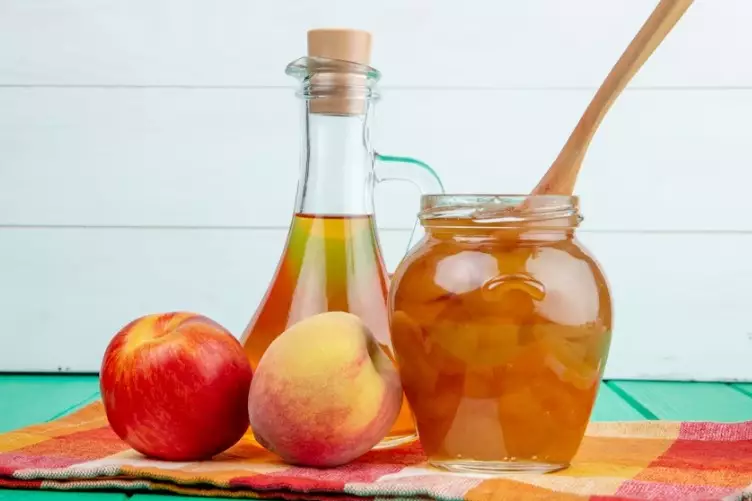 Cara mengatasi bau pada rambut © 2023 brilio.net