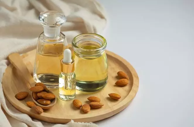 Trik membuat wajah kenyal pakai serum malam dari 4 bahan alami Berbagai sumber Trik membuat wajah kenyal pakai serum malam dari 4 bahan alami Berbagai sumber
