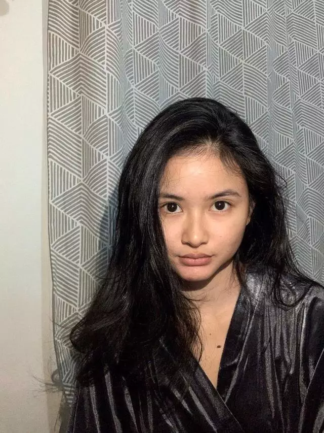 Pesona Adinda Azani tampil natural tanpa makeup © 2023 brilio.net