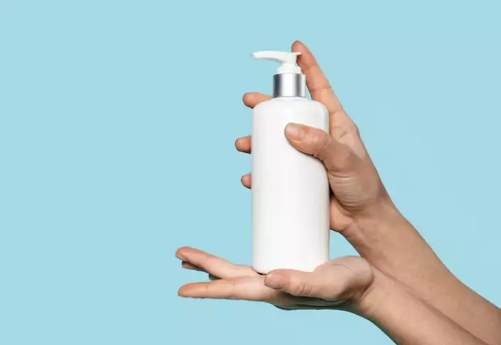 9 cara atasi rambut kering dan mengembang agar mudah diatur © berbagai sumber