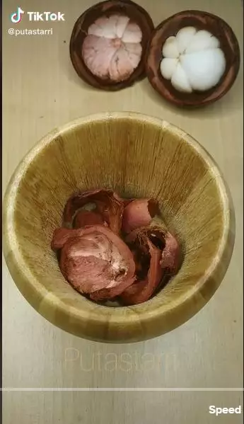 Cara atasi kulit kering dengan masker wajah berbagai sumber