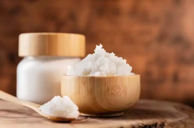 Cara membuat krim deodoran untuk atasi bau badan pakai 5 bahan alami Berbagai sumber