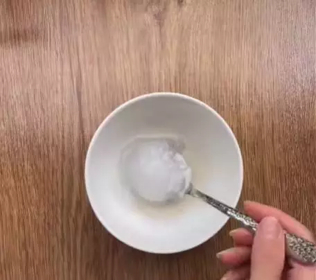 Cara lembapkan wajah pakai face lotion dari 1 jenis biji-bijian Berbagai sumber