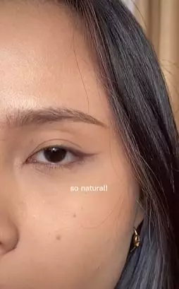 Trik membuat soft wing liner hanya pakai 1 alat Berbagai sumber Trik membuat soft wing liner hanya pakai 1 alat Berbagai sumber