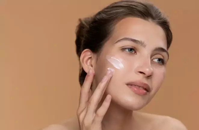 Skincare rutin ala Inneke Koesherawati agar glowing dan awet muda Berbagai sumber Skincare rutin ala Inneke Koesherawati agar glowing dan awet muda Berbagai sumber