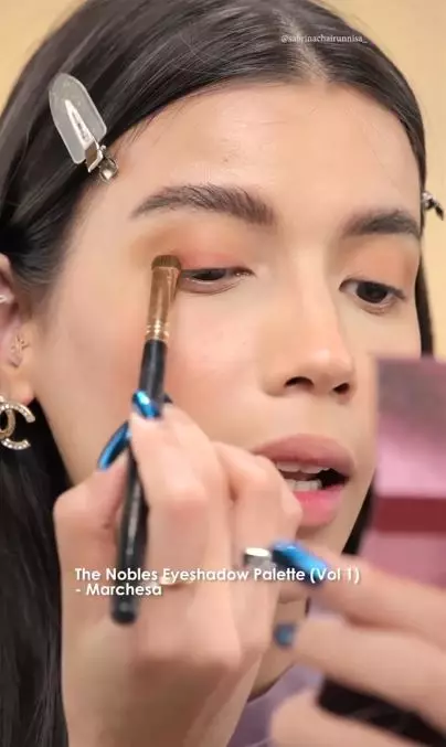 Langkah makeup Lebaran yang simpel dan flawless ala Sabrina Chairunnisa Instagram Langkah makeup Lebaran yang simpel dan flawless ala Sabrina Chairunnisa Instagram