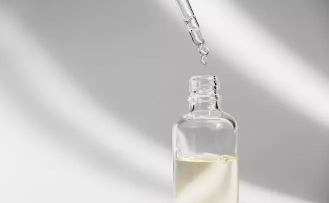 Trik membuat spray highlighter pakai 1 produk bayi Berbagai sumber