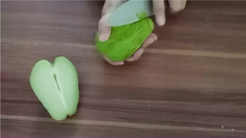 Trik atasi keriput hanya pakai 1 jenis sayuran berbagai sumber Trik atasi keriput hanya pakai 1 jenis sayuran berbagai sumber