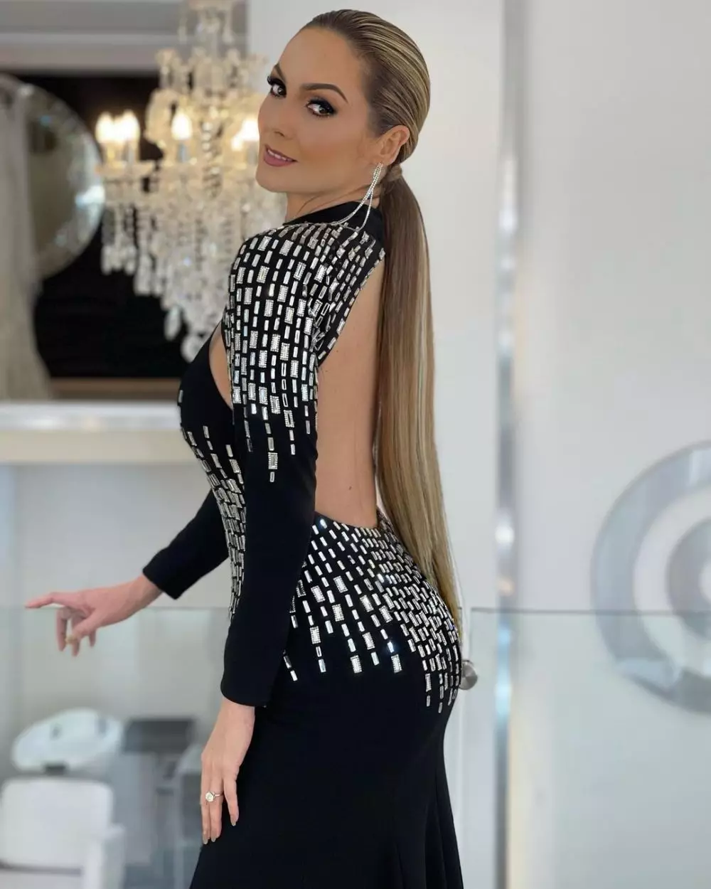 potret terbaru Fedra sepupu Rosalinda © 2023 brilio.net