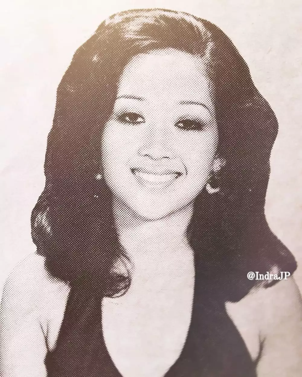 Lina Budiarti Kesempatan dalam Kesempitan © berbagai sumber Lina Budiarti Kesempatan dalam Kesempitan © berbagai sumber