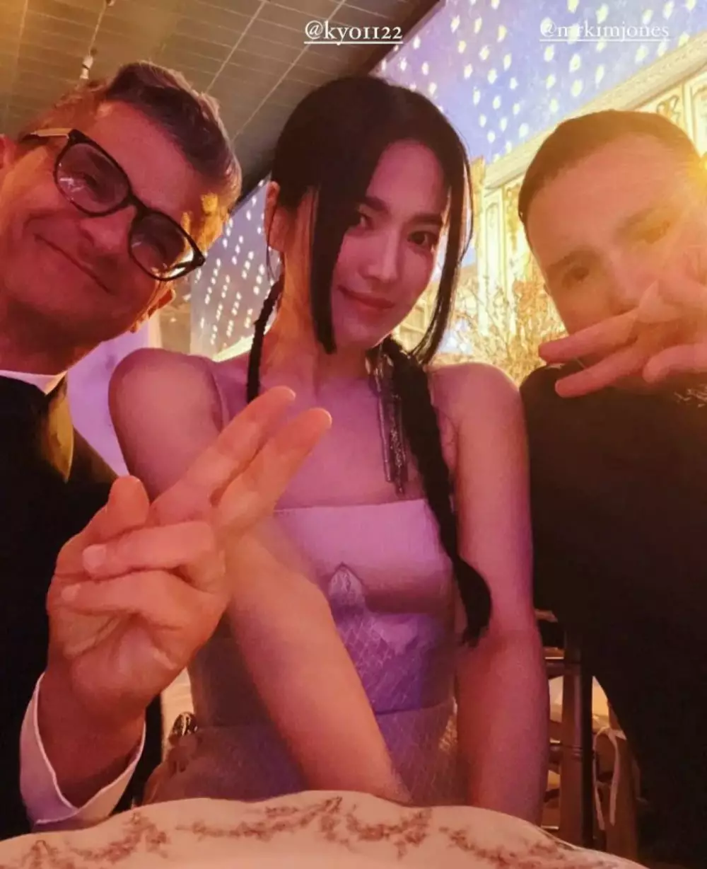 Momen Song Hye-kyo tampil perdana di Met Gala © Instagram