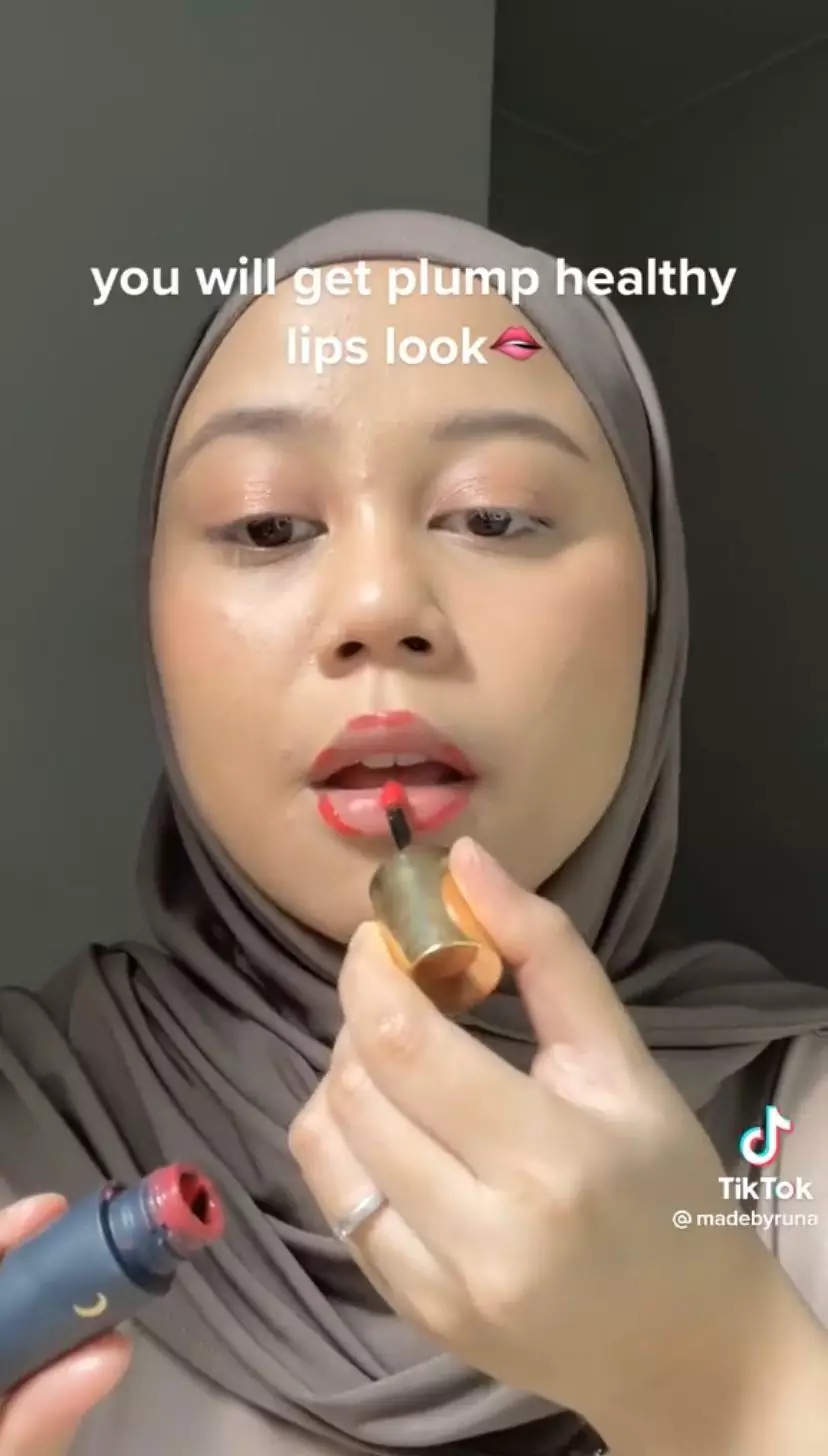 Nggak perlu beli lip plumper © 2023 berbagai sumber Nggak perlu beli lip plumper © 2023 berbagai sumber