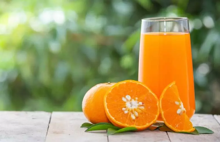 Cara merawat kuku rusak akibat nail art © 2023 brilio.net Cara merawat kuku rusak akibat nail art © 2023 brilio.net