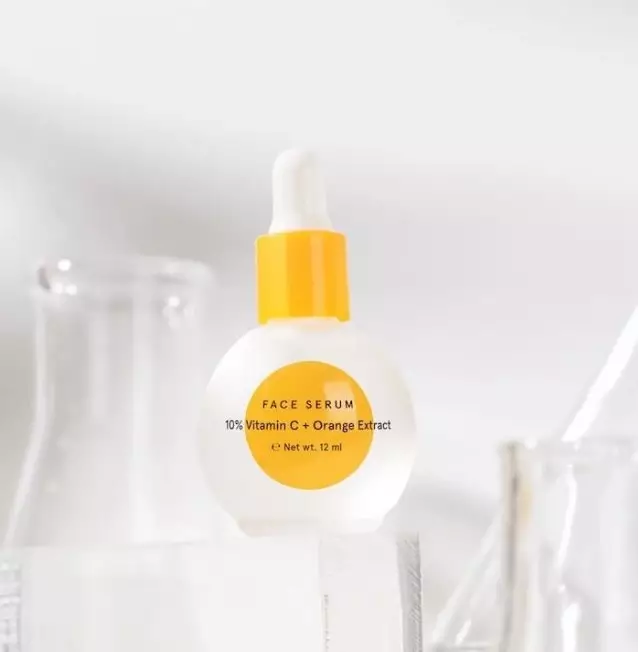 9 Rekomendasi serum untuk memperkuat skin barrier mulai Rp 60 ribu © berbagai sumber 9 Rekomendasi serum untuk memperkuat skin barrier mulai Rp 60 ribu © berbagai sumber