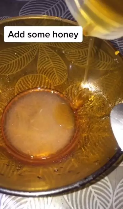 Trik atasi wajah gelap pakai masker eksfoliasi dari 3 bahan dapur Berbagai sumber