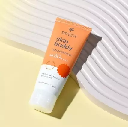 Rekomendasi sunscreen © 2023 brilio.net Rekomendasi sunscreen © 2023 brilio.net