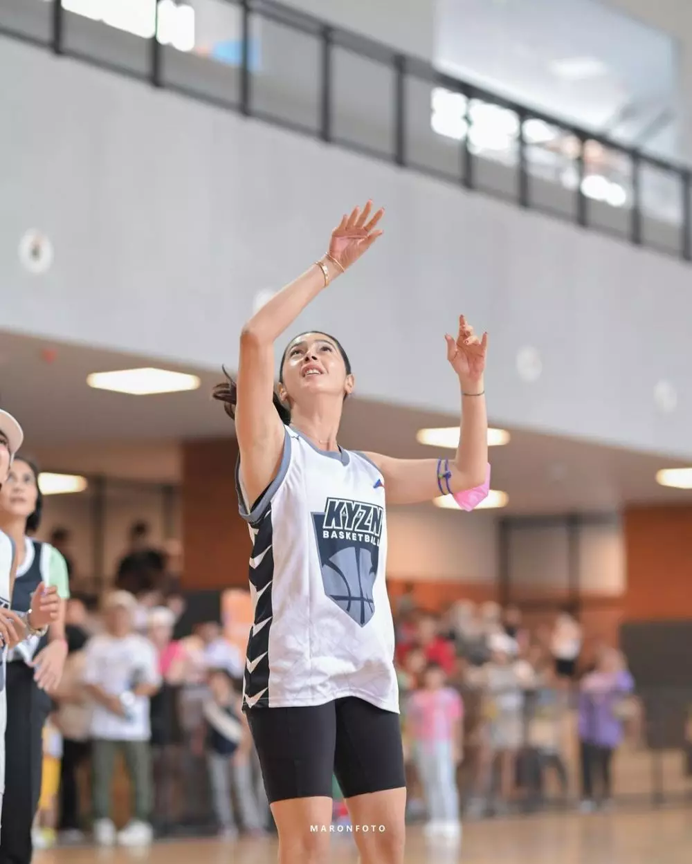 Nabila Syakieb main basket ini lincah pol © 2023 brilio.net