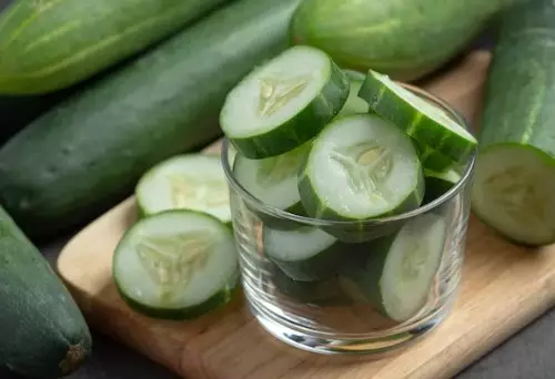 bahan alami ini bisa mencerahkan mata kaki © berbagai sumber bahan alami ini bisa mencerahkan mata kaki © berbagai sumber