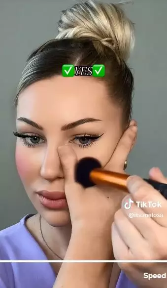  trik aplikasikan blush on agar tak menor berbagai sumber