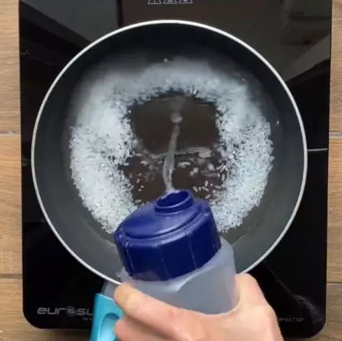 Trik menumbuhkan rambut dengan cepat pakai kondisioner dari 1 bahan makanan Berbagai sumber