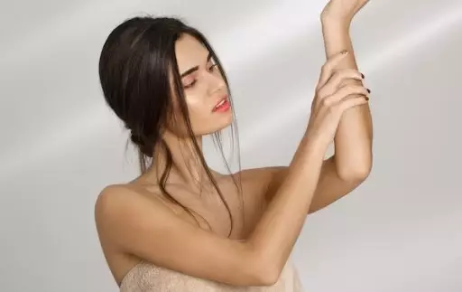 kelebihan lakukan body scrub © 2023 brilio.net