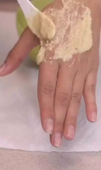 Trik membuat scrub untuk kaki dan tangan hanya butuh 3 bahan dapur Berbagai sumber