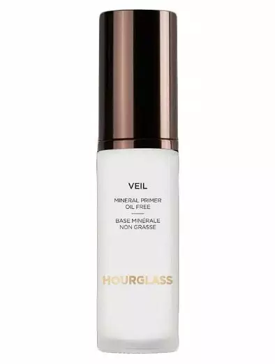 Rekomendasi primer untuk kulit sensitif © 2023 brilio.net Rekomendasi primer untuk kulit sensitif © 2023 brilio.net