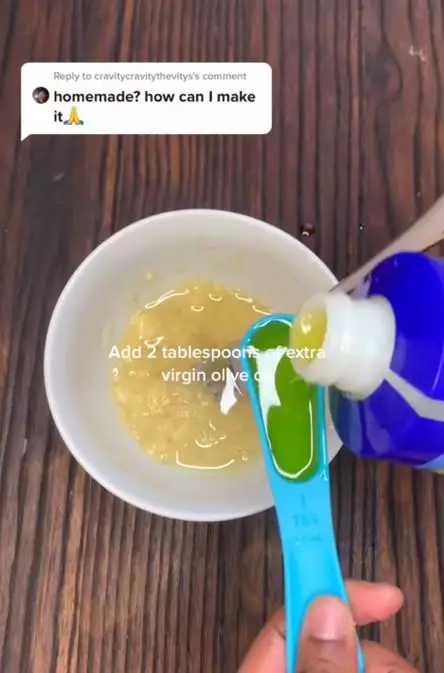 Cara merawat rambut rapuh agar bebas patah pakai 1 jenis buah Berbagai sumber